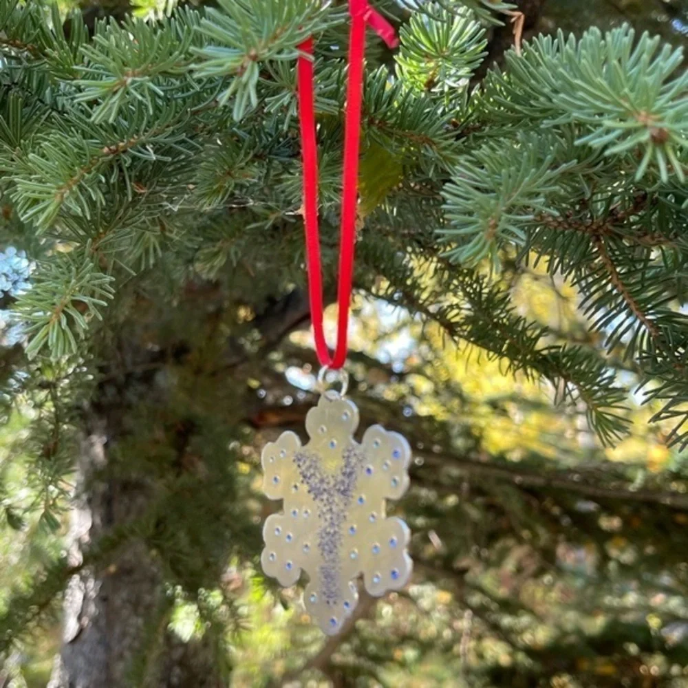Handmade stamped personalized snowflake Christmas tree silver aluminum‎ ornament